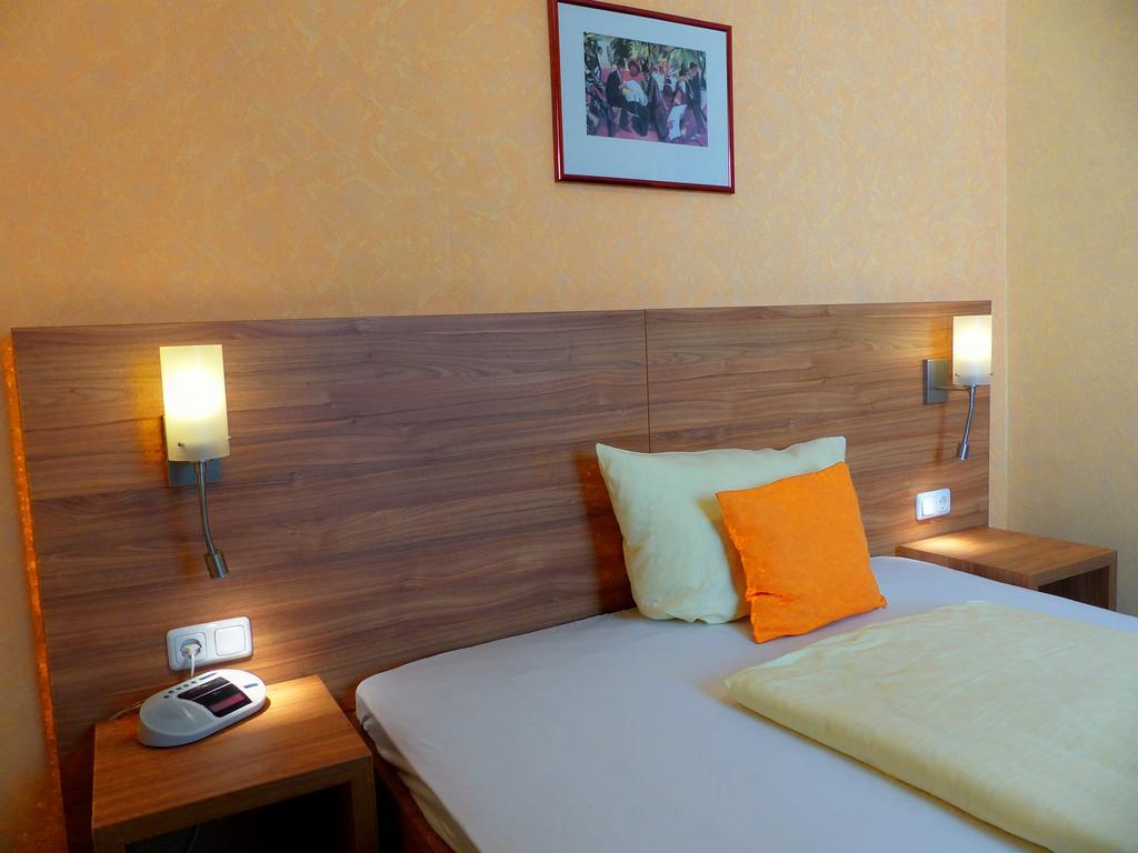 Zur Lindenau Hotel Ruedesheim am Rhein Room photo